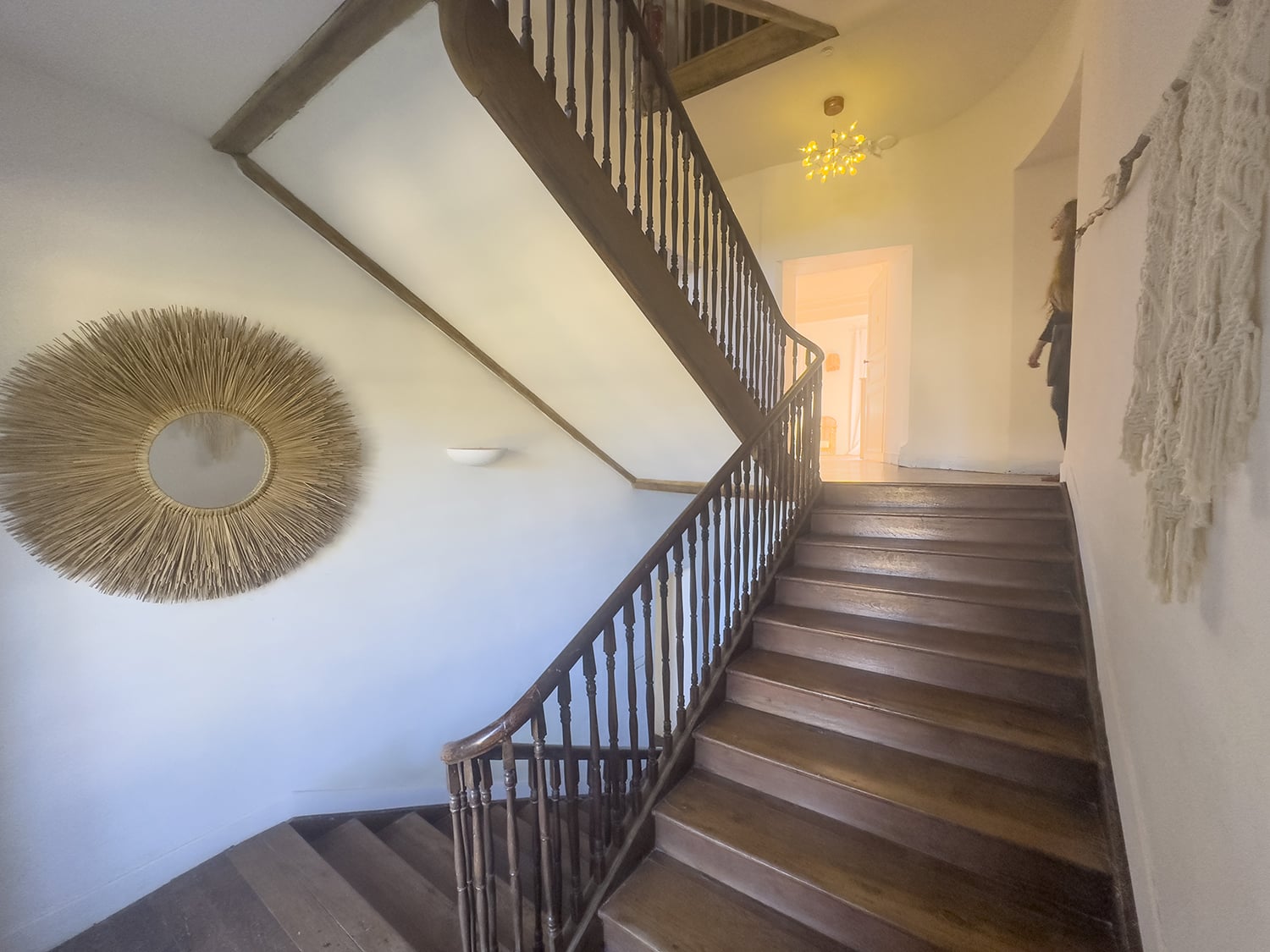 Staircase | Holiday château in Nouvelle-Aquitaine