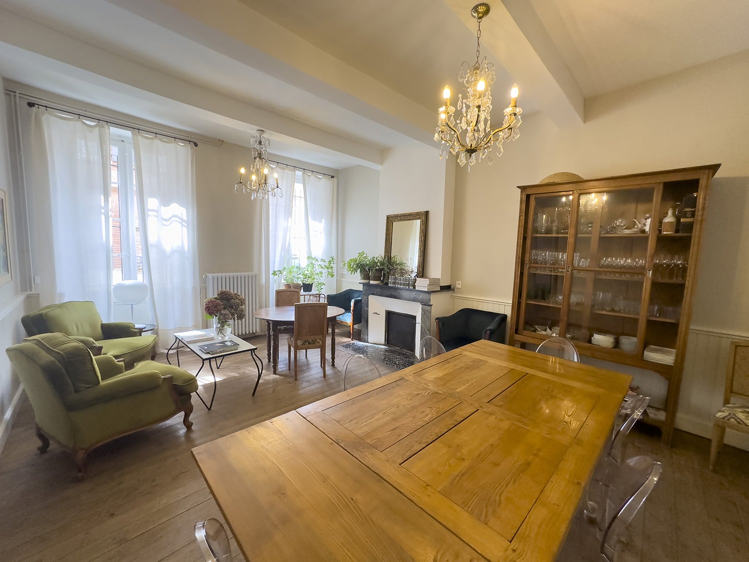 Dining room | Holiday home with private pool in Tarn