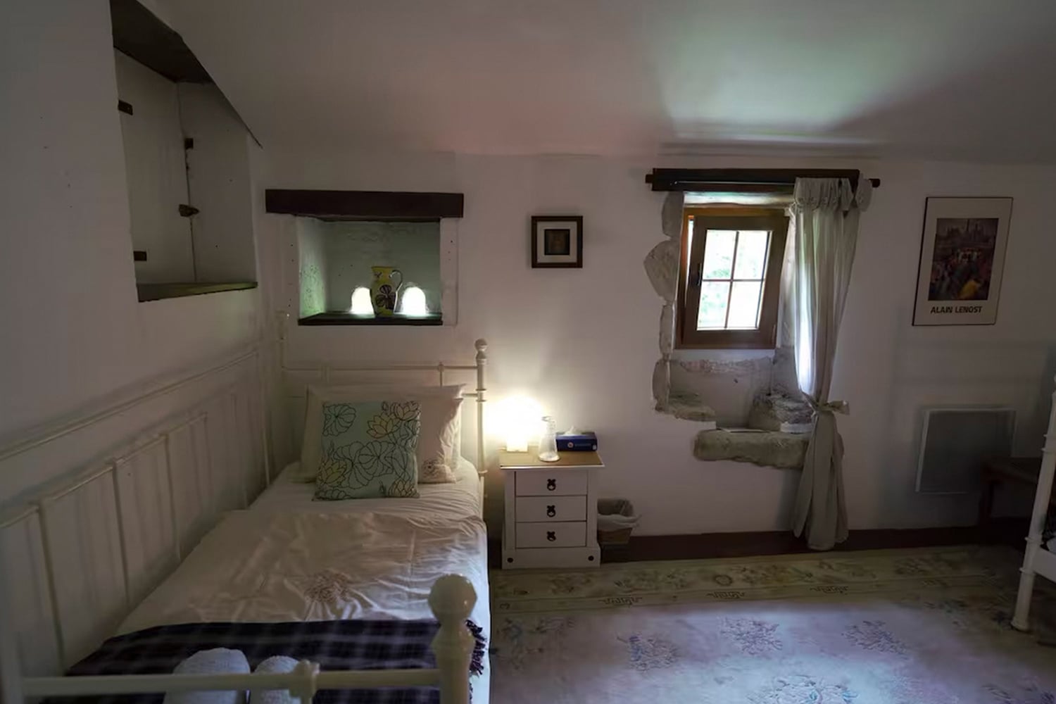 Bedroom | Holiday home in Nouvelle-Aquitaine