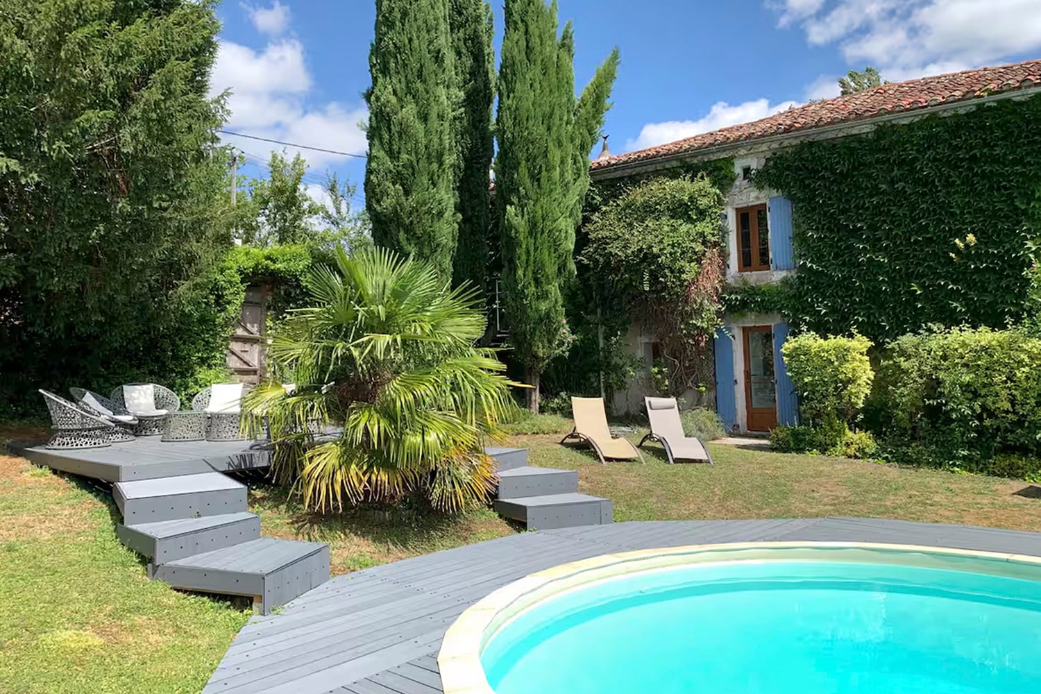 Holiday home in Nouvelle-Aquitaine with private pool