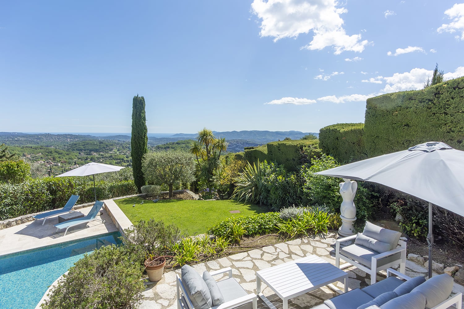 Terrace with private pool