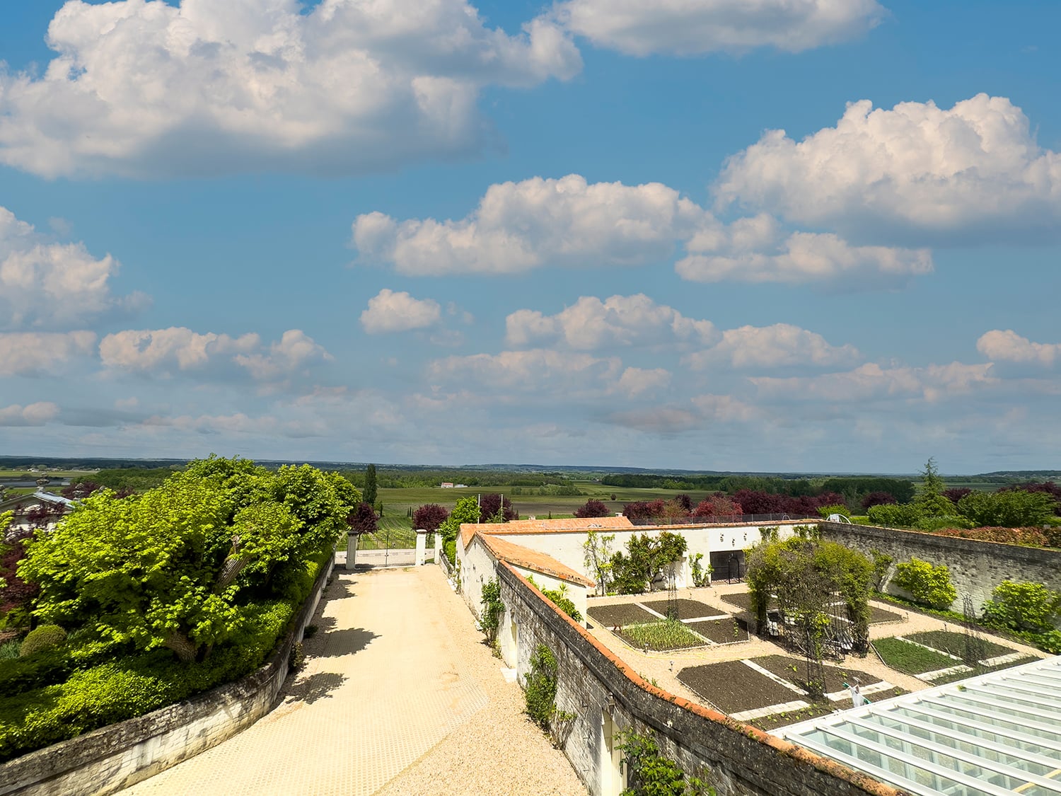 Garden in Ouzilly