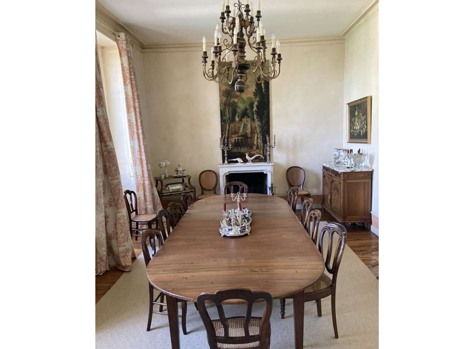 Dining room | Holiday accommodation in Nouvelle-Aquitaine