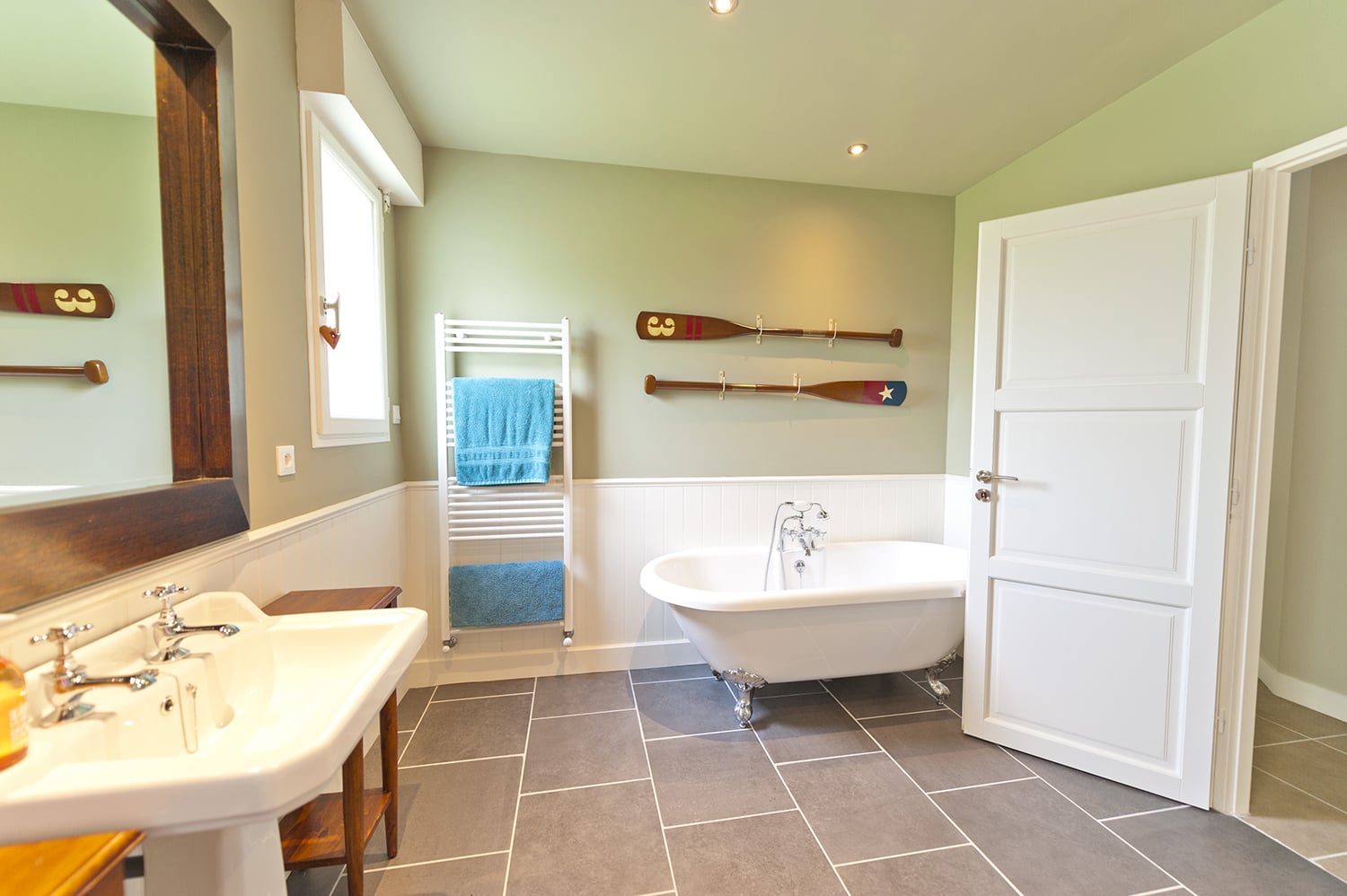 Bathroom | Holiday home in Nouvelle-Aquitaine