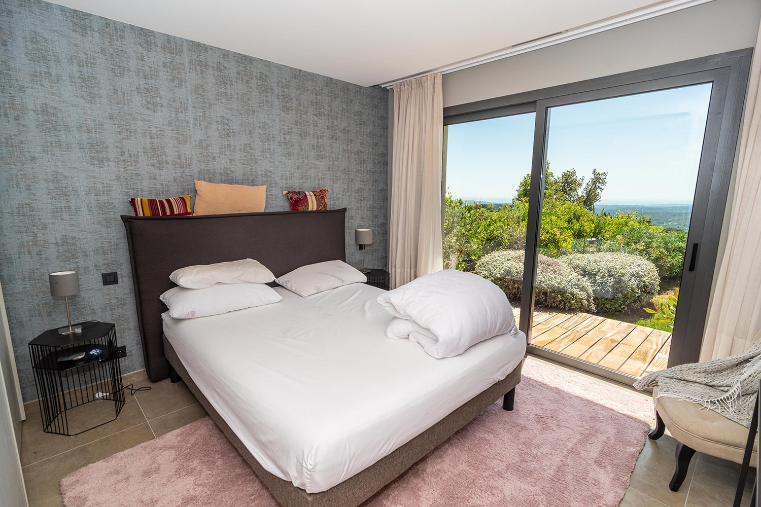 Bedroom | Holiday villa in Alpes-Maritimes, Provence