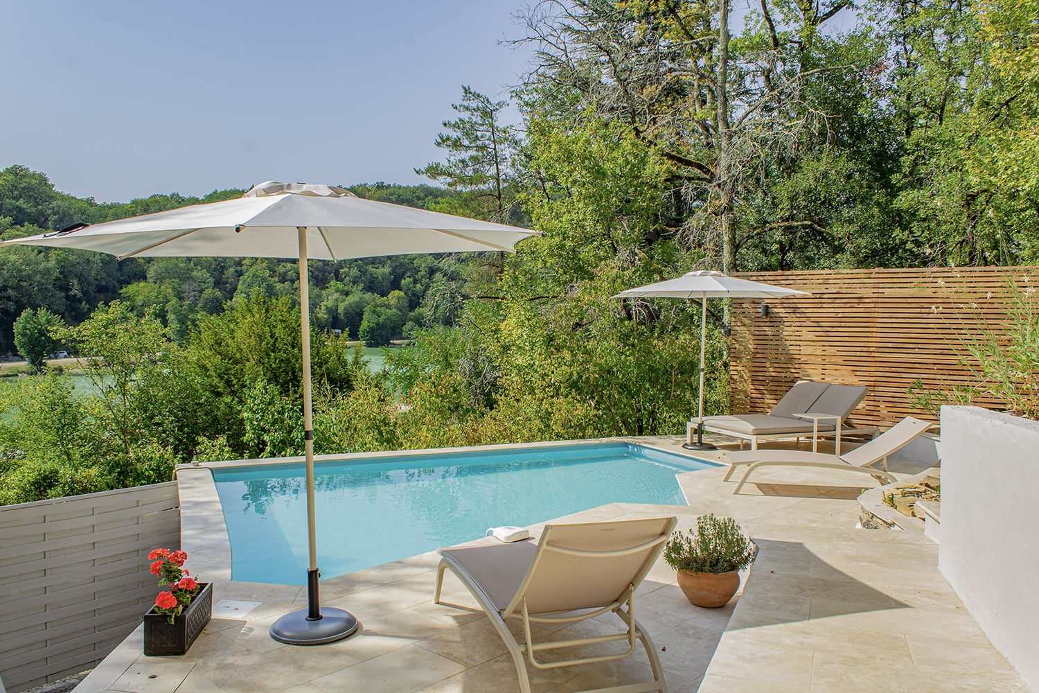 Private pool Private pool