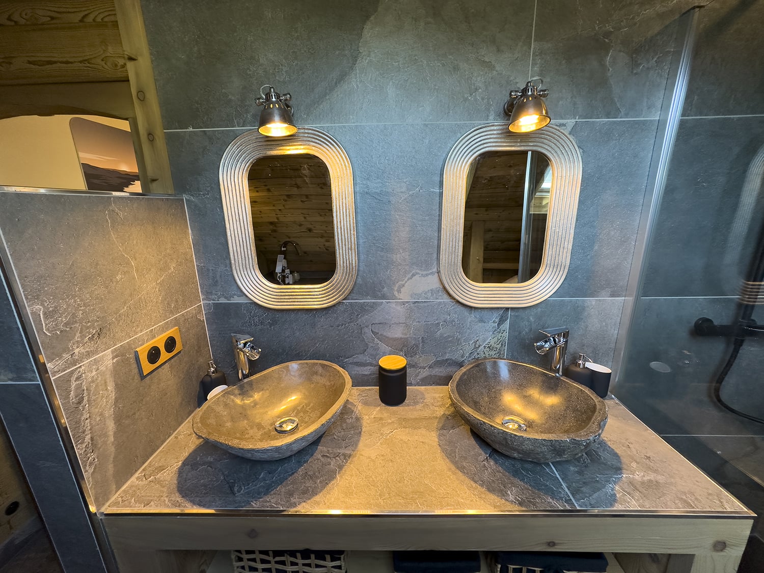 Bathroom | Chalet in Hautes-Pyrénées