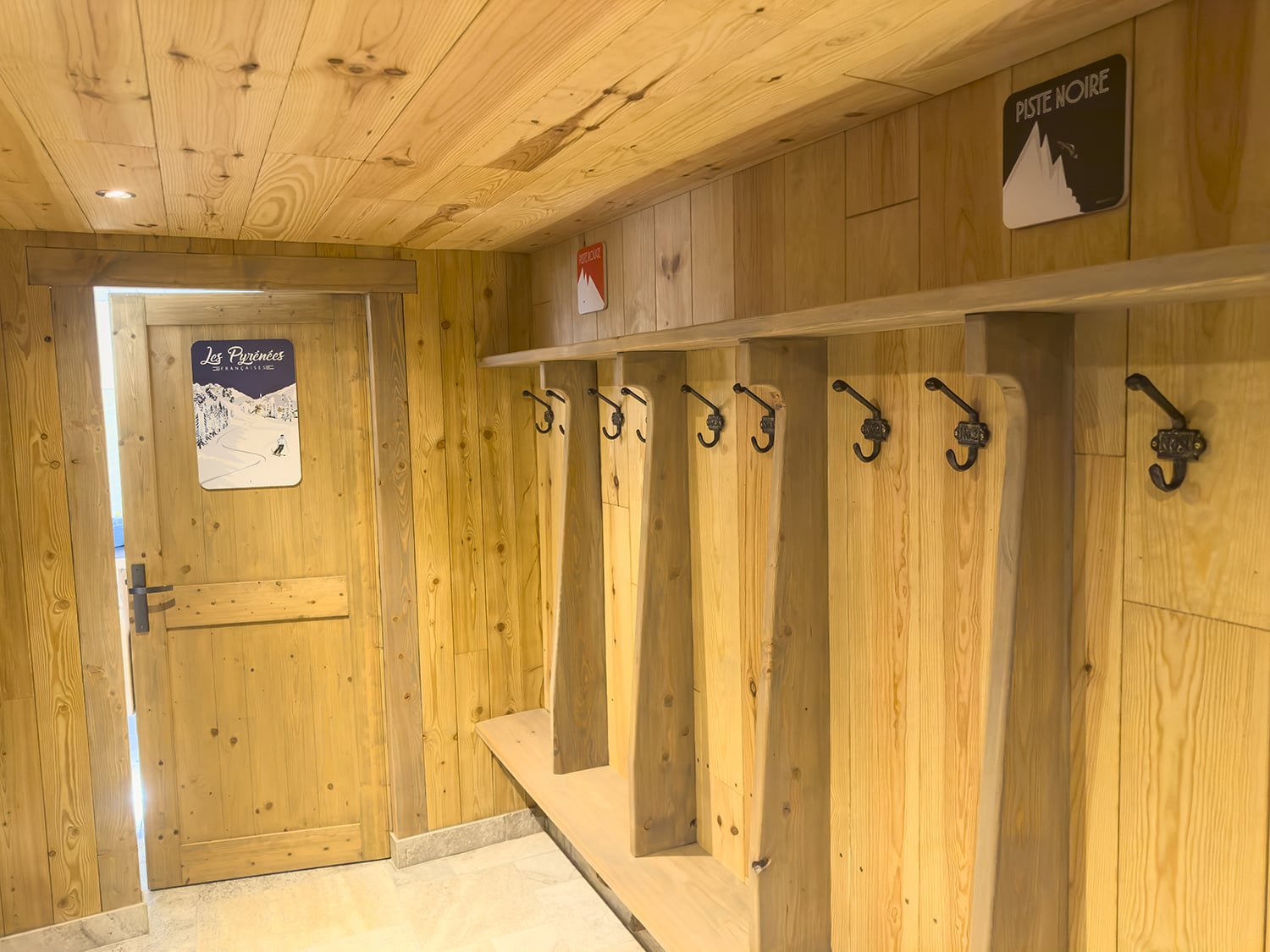 Changing room | Chalet in Hautes-Pyrénées