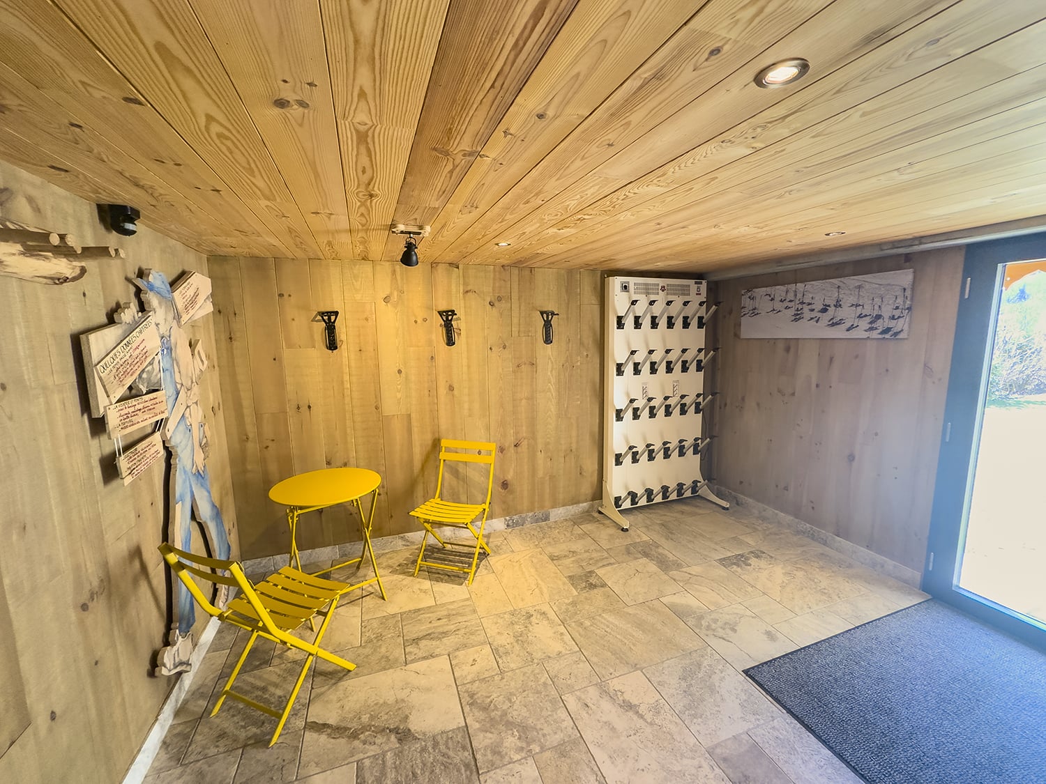 Ski room | Chalet in Hautes-Pyrénées