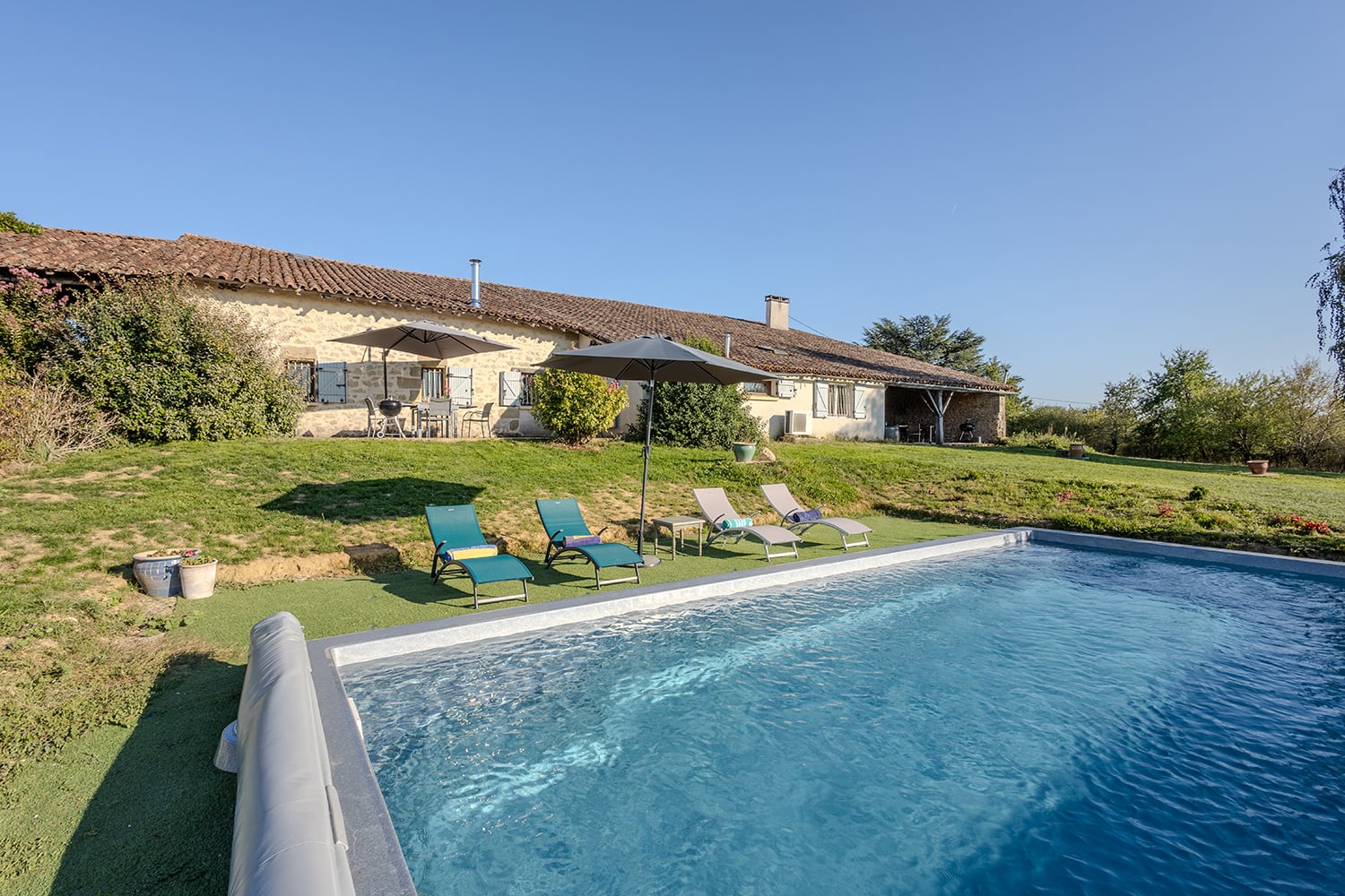 Private pool Private pool