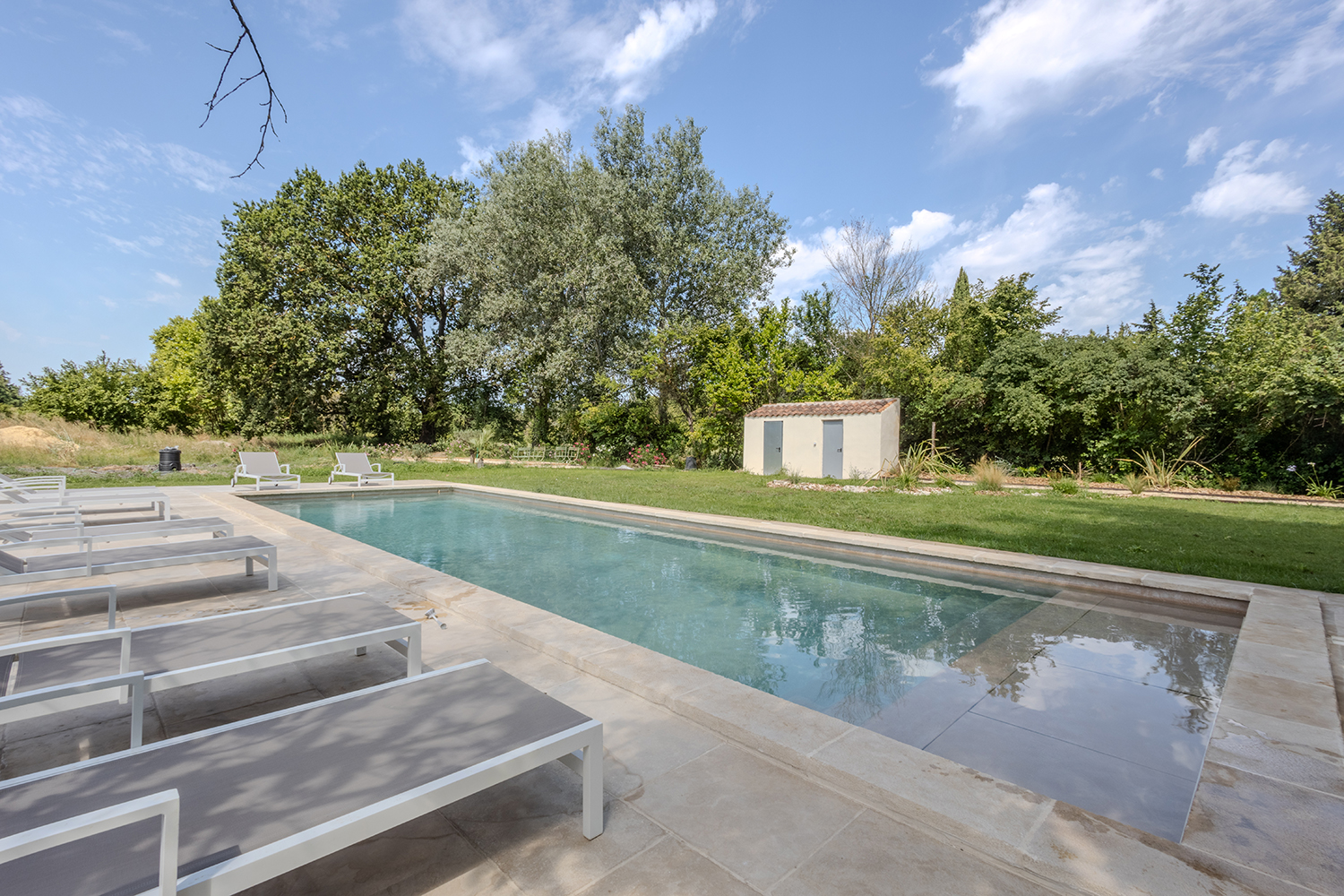 Private pool Private pool