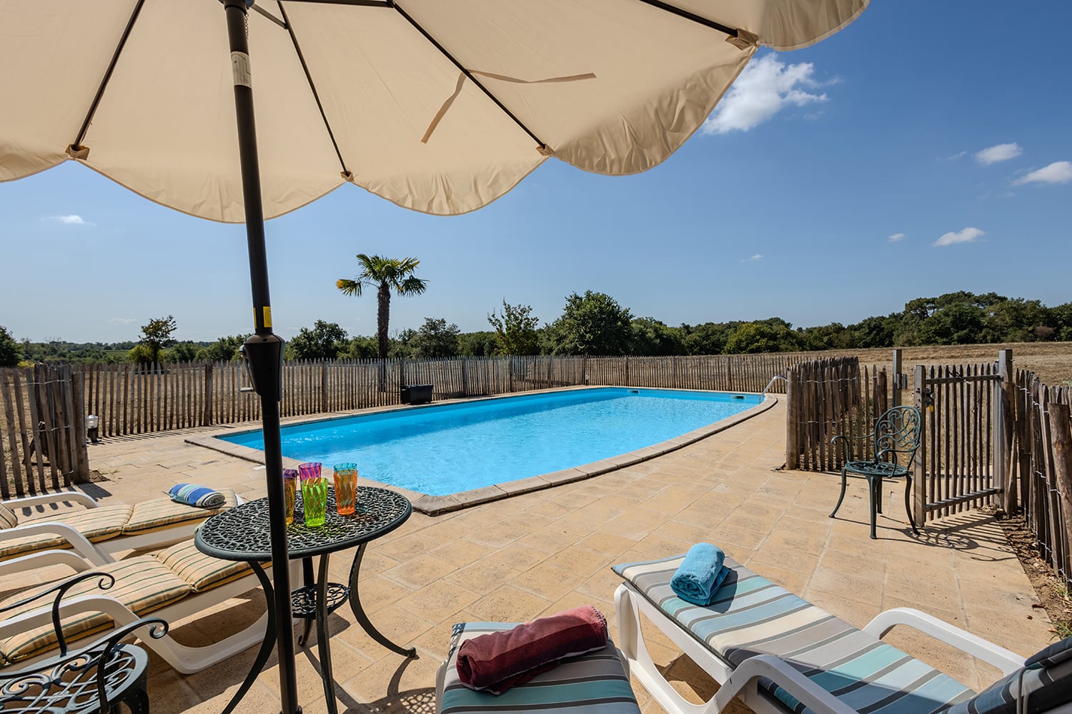 Private pool Private pool