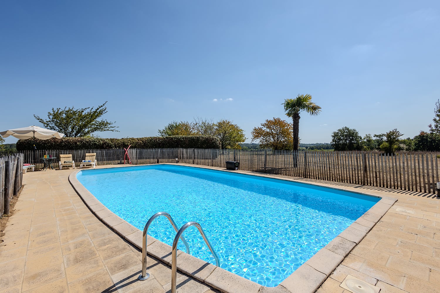 Private pool Private pool