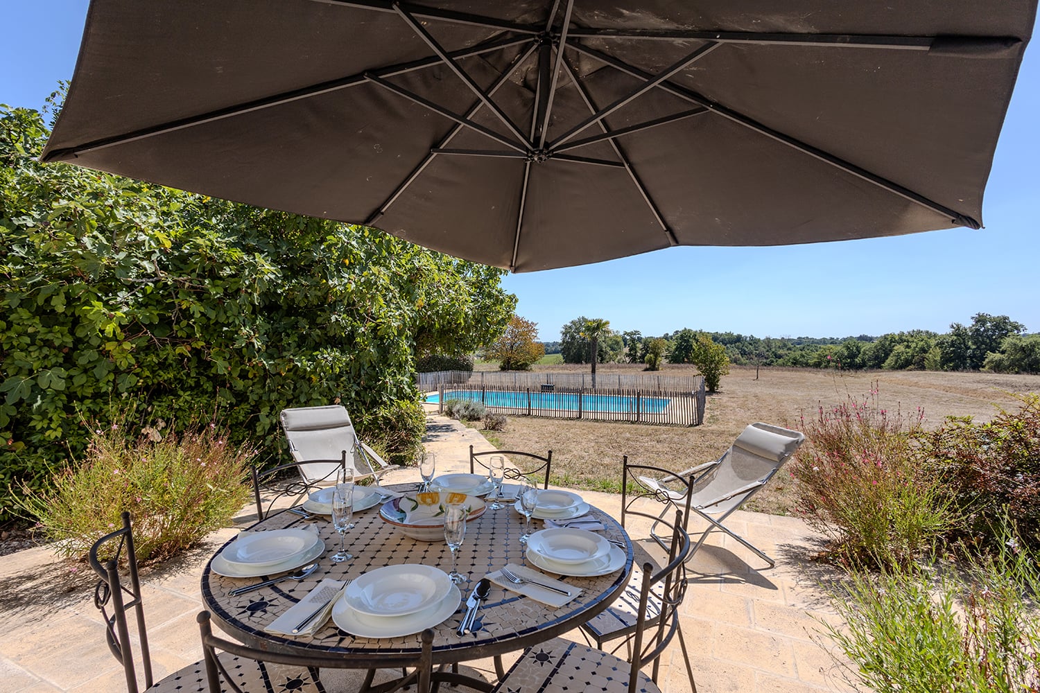Shaded dining terrace Shaded dining terrace
