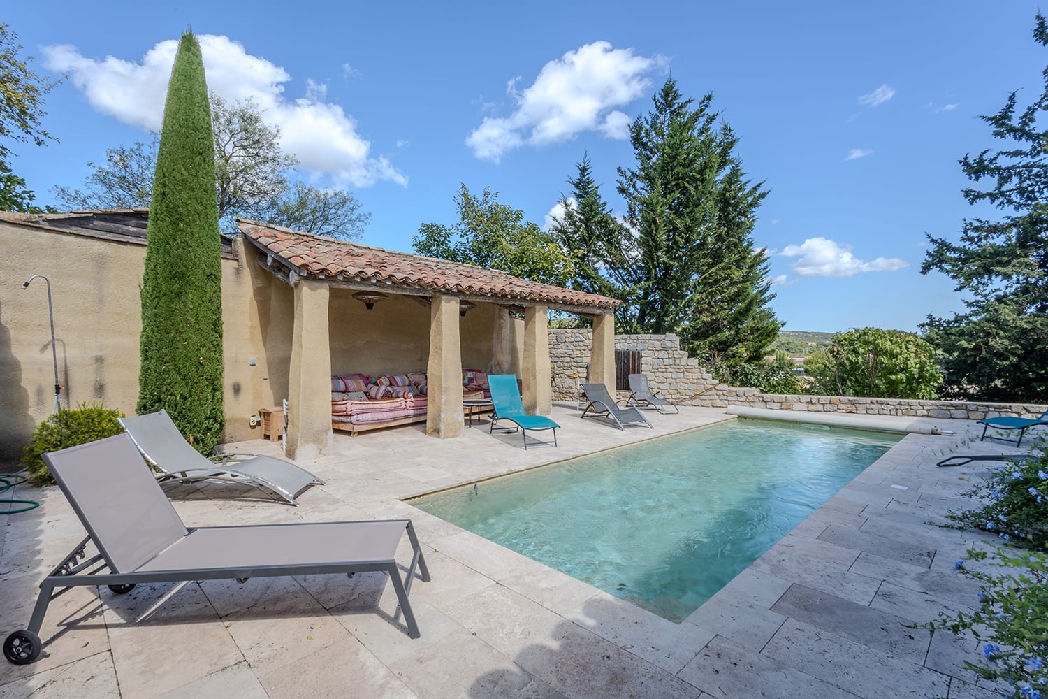 Private pool Private pool