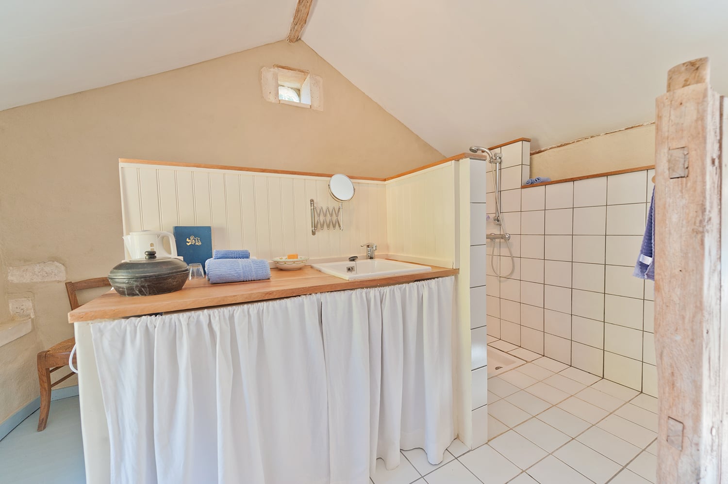 Bathroom | Rental home in Dordogne