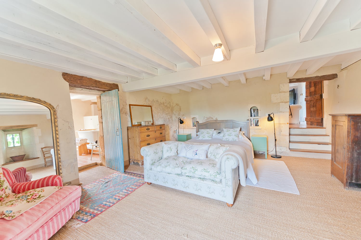 Bedroom | Rental home in Dordogne