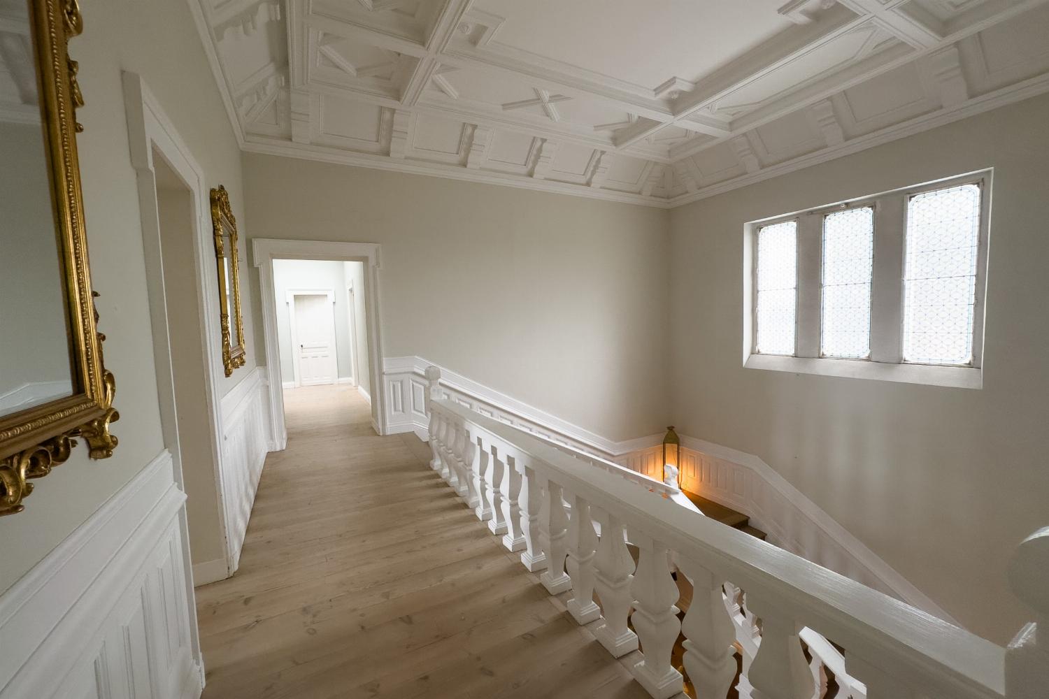 1st floor hallway | Holiday château in Pyrénées-Atlantiques