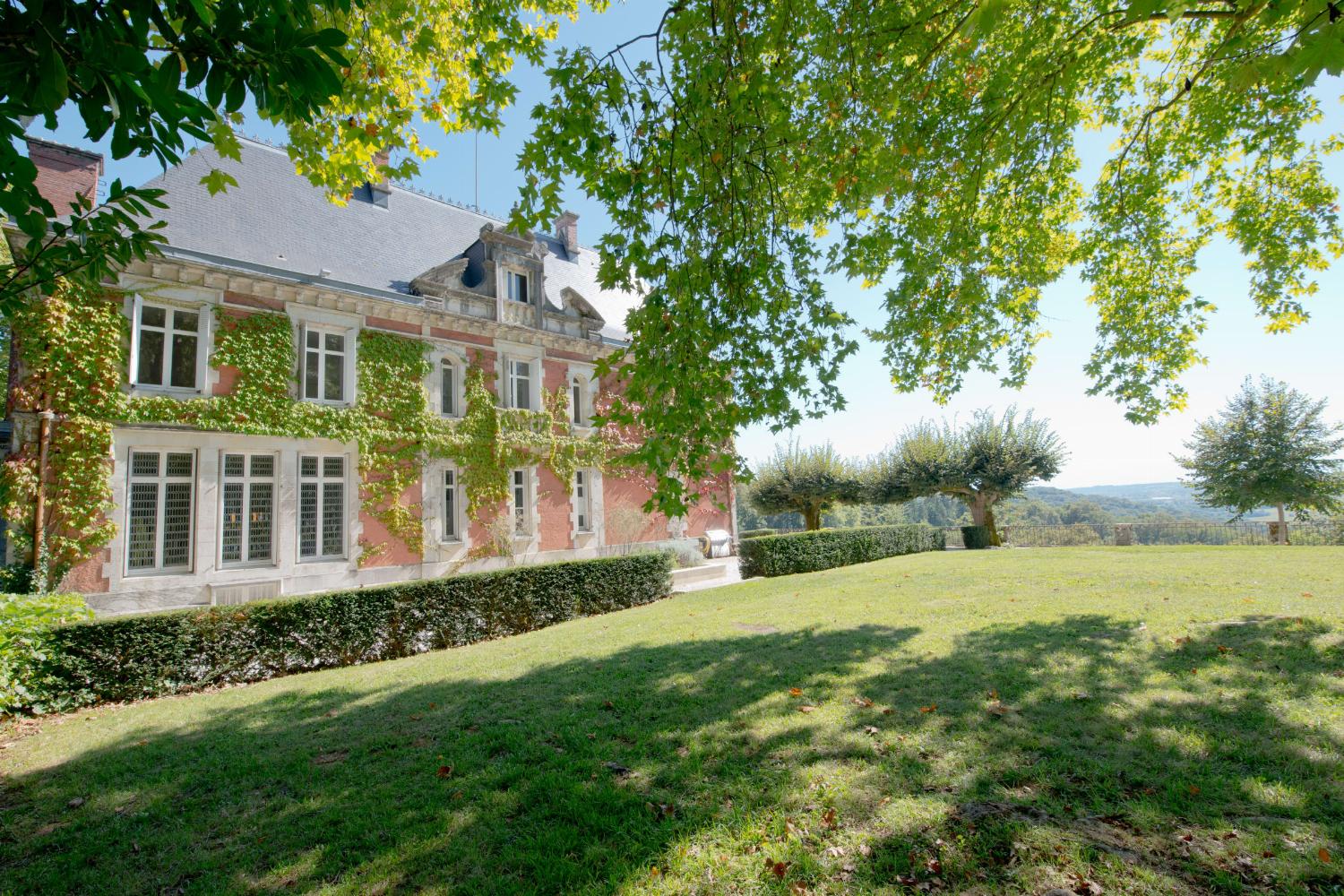 Holiday château in Pyrénées-Atlantiques