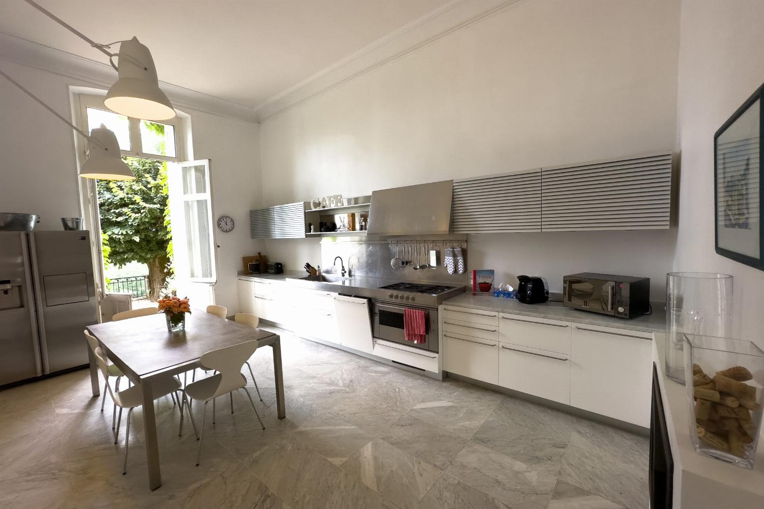 Kitchen | Holiday château in Pyrénées-Atlantiques