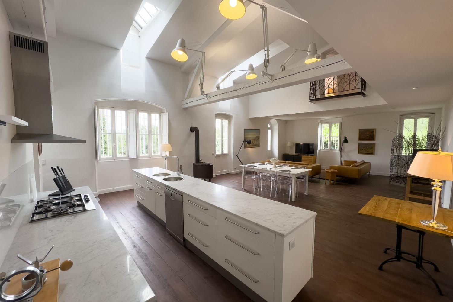 Kitchen | Holiday château in Pyrénées-Atlantiques