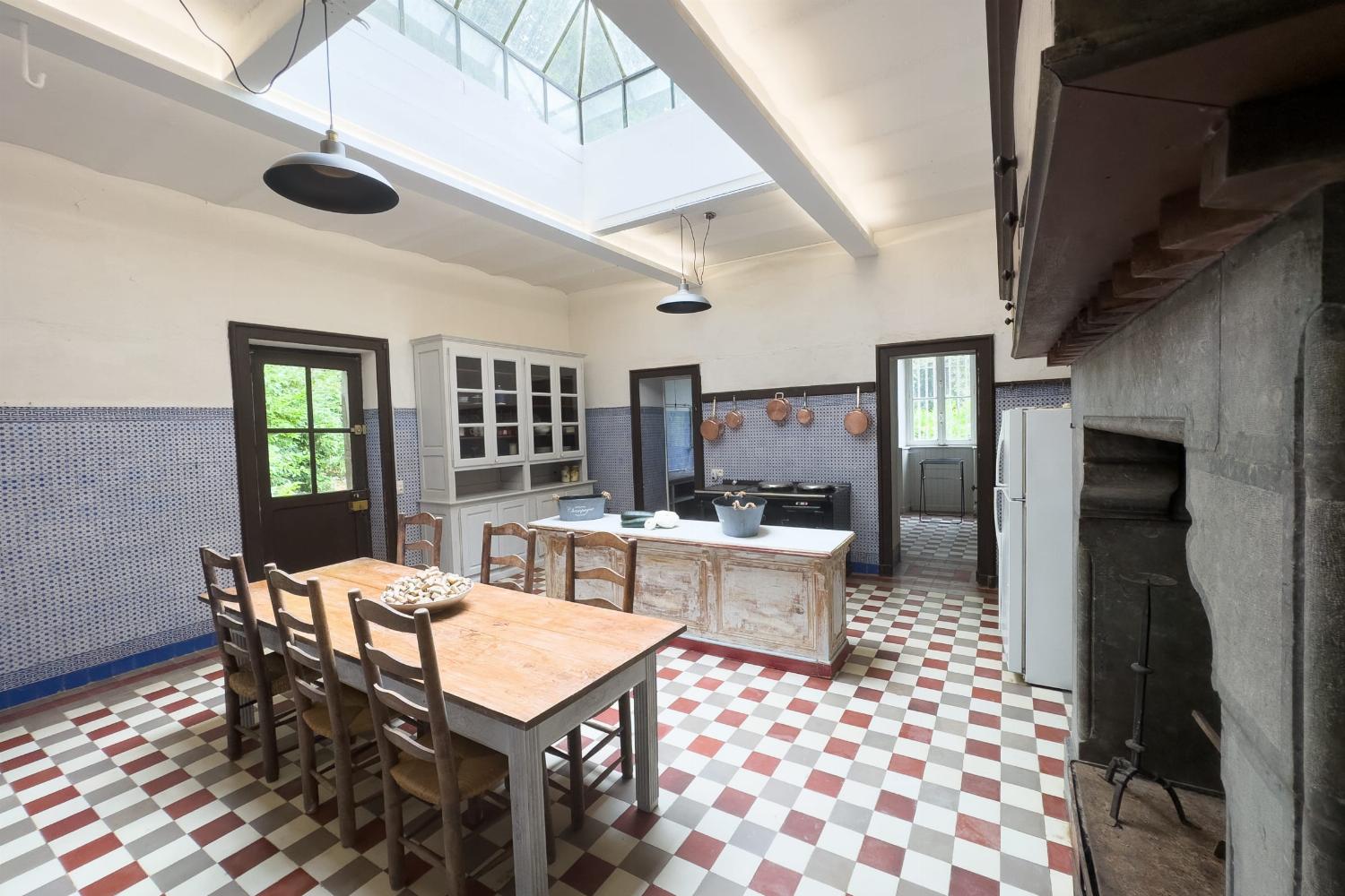 Kitchen | Holiday château in Pyrénées-Atlantiques