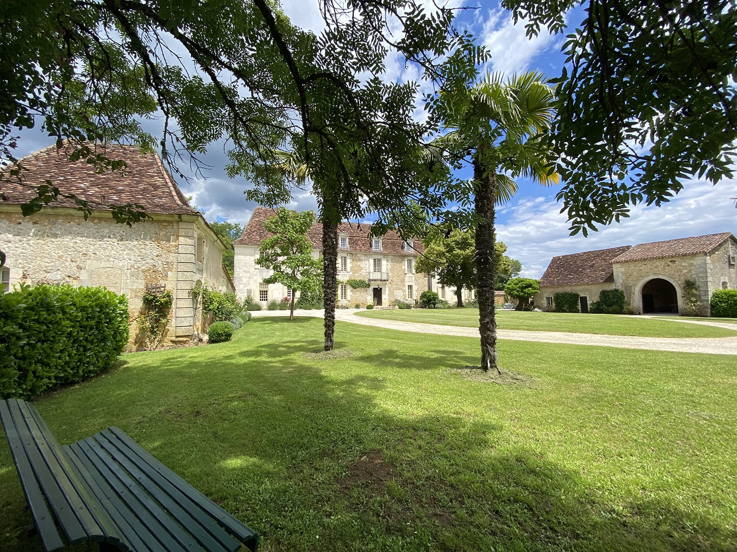 Dordogne holiday château