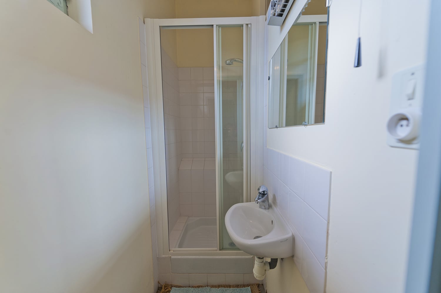 Bathroom | Holiday accommodation in Lisle-sur-Tarn