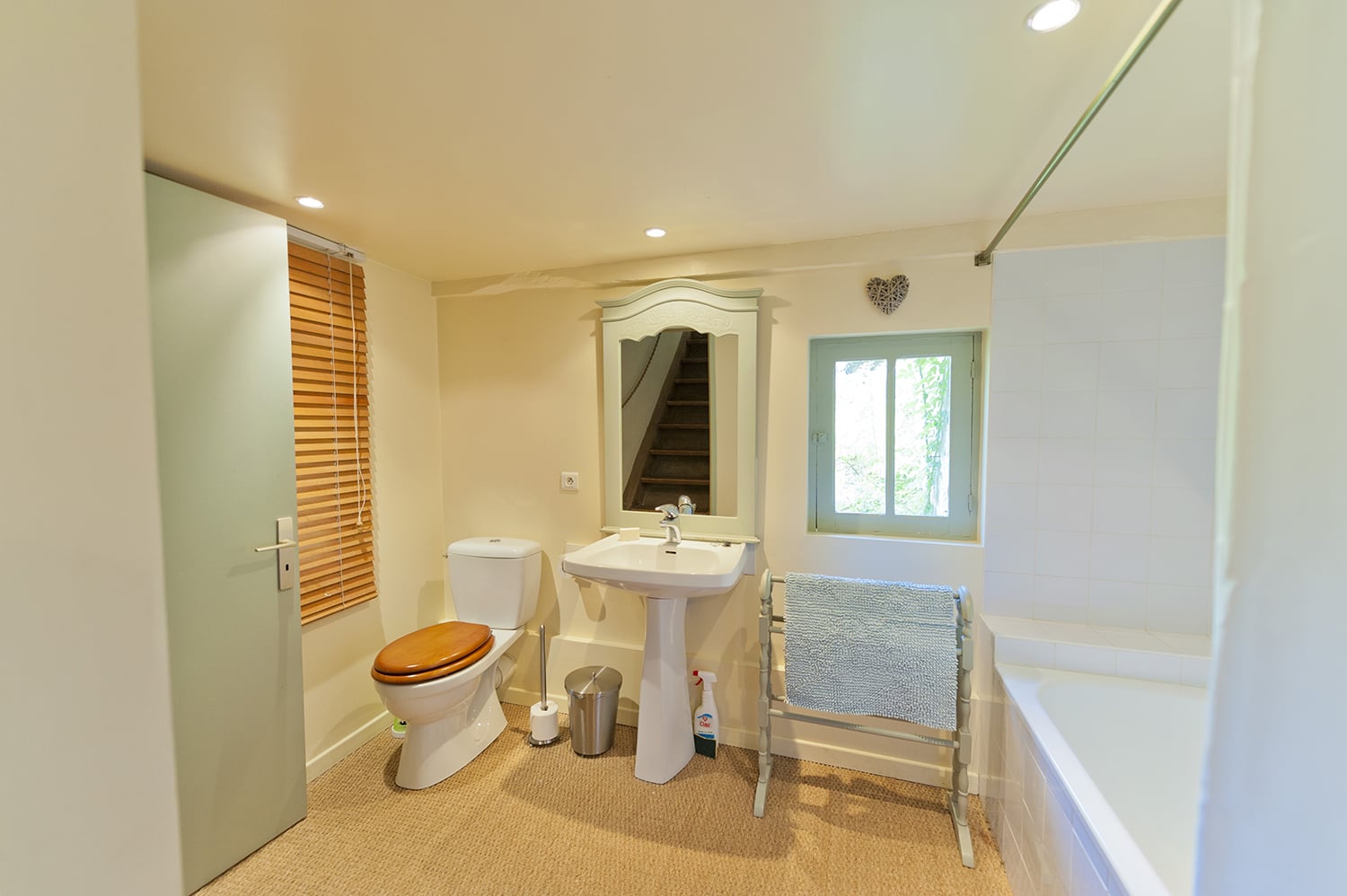 Bathroom | Holiday accommodation in Lisle-sur-Tarn