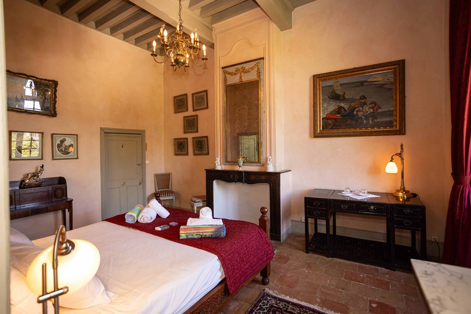 Bedroom | Holiday château in Haute-Garonne