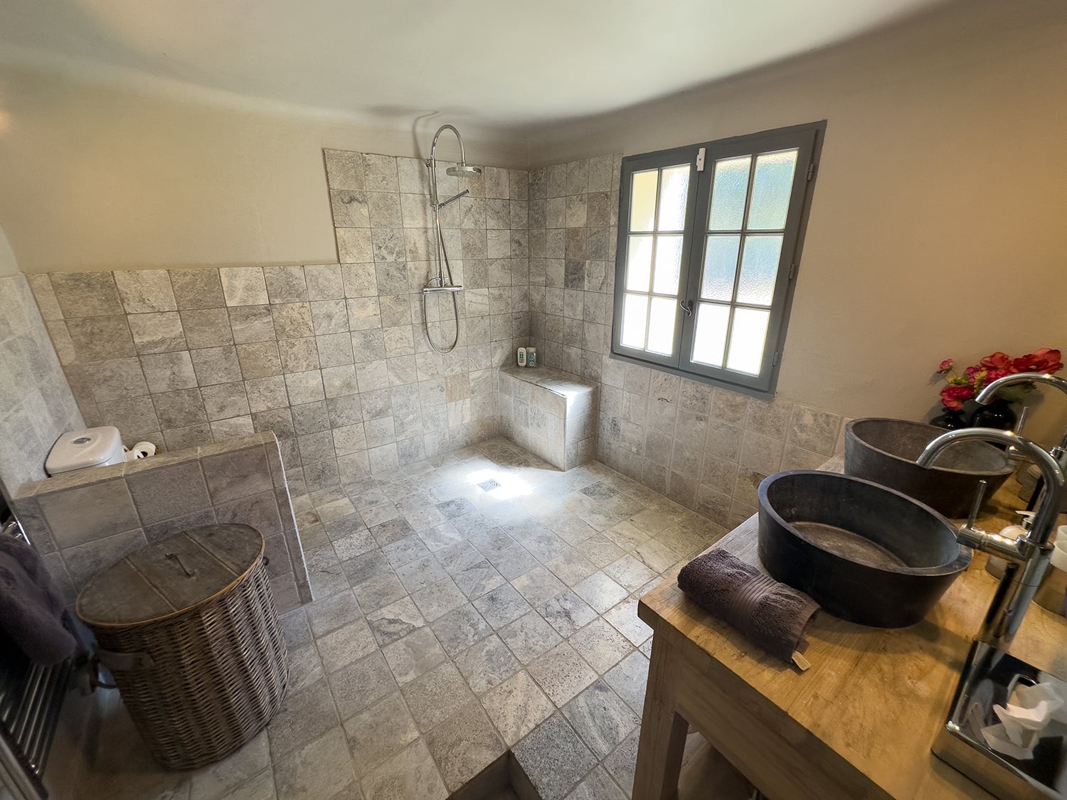 Bathroom | Holiday farmhouse in Provence-Alpes-Côte d'Azur