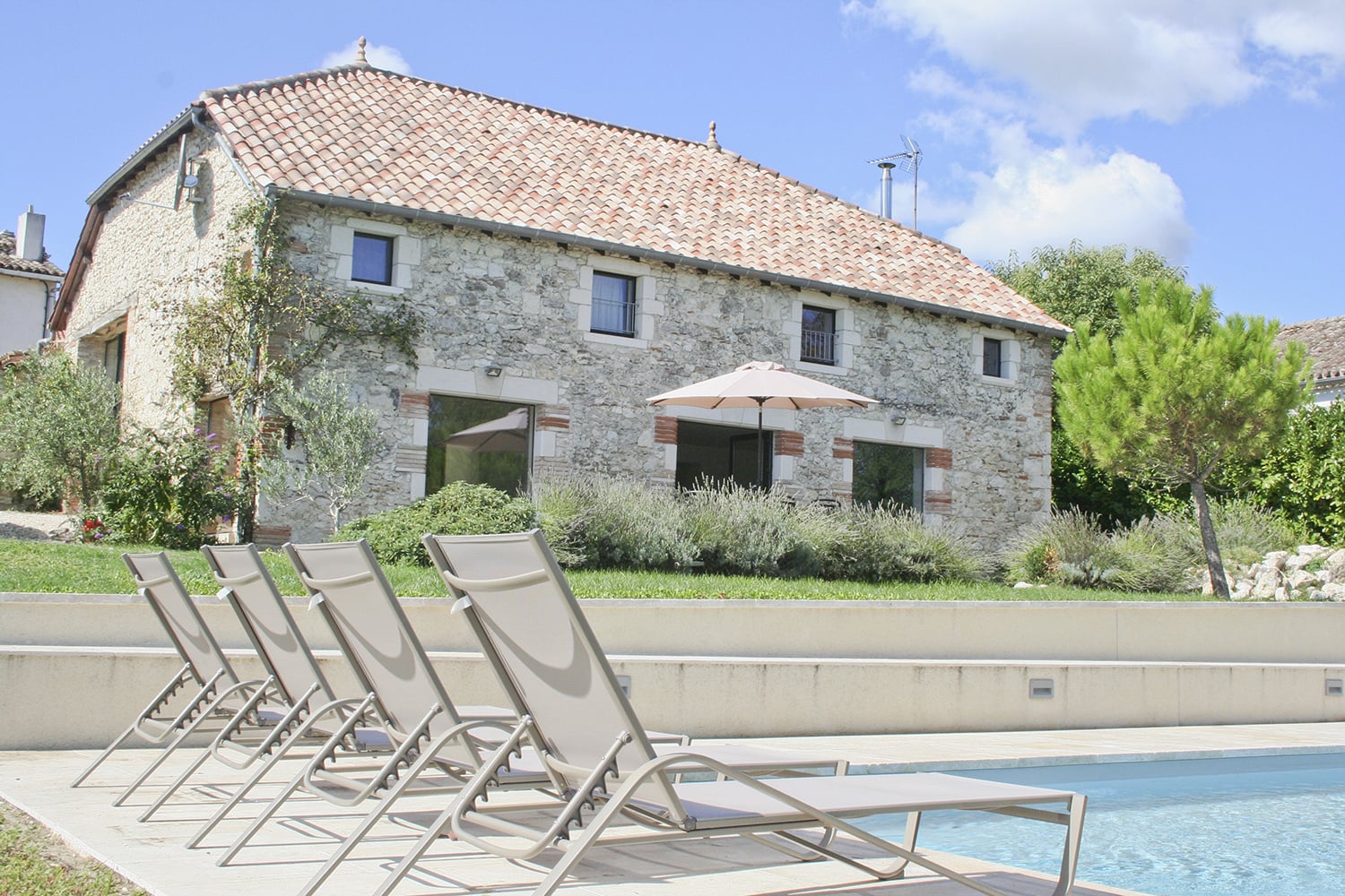 Holiday home in Tarn-et-Garonne with private heated pool