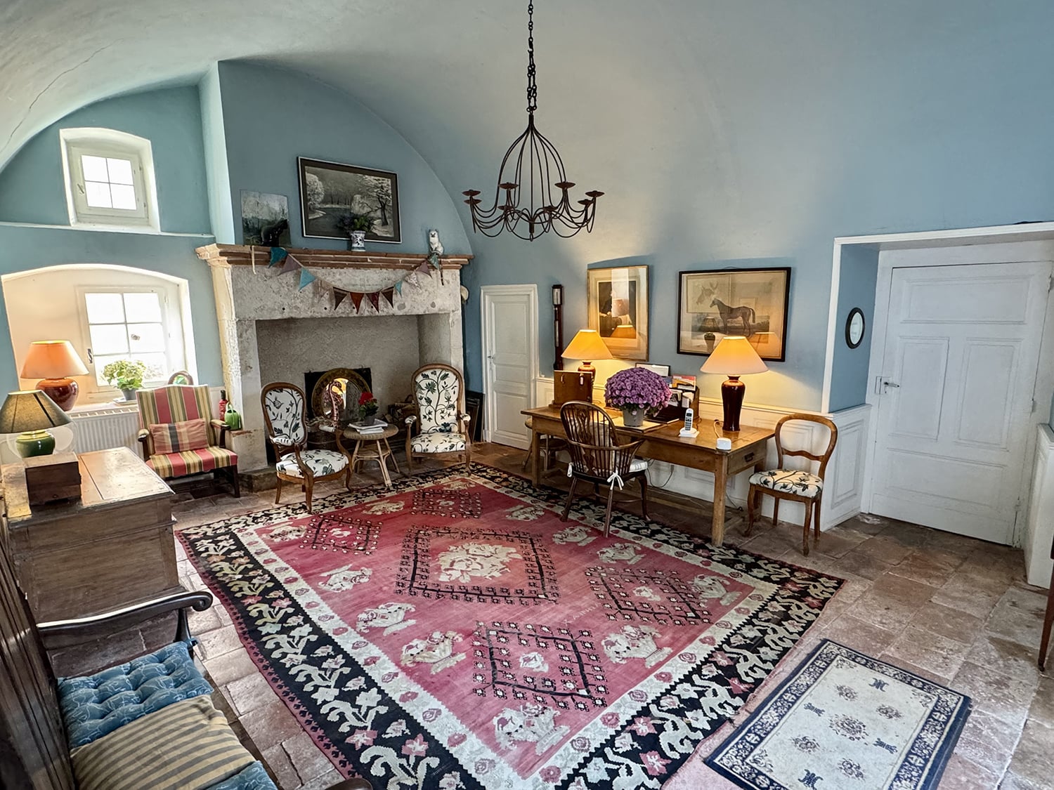 Hallway | Holiday home in Miramont-de-Quercy