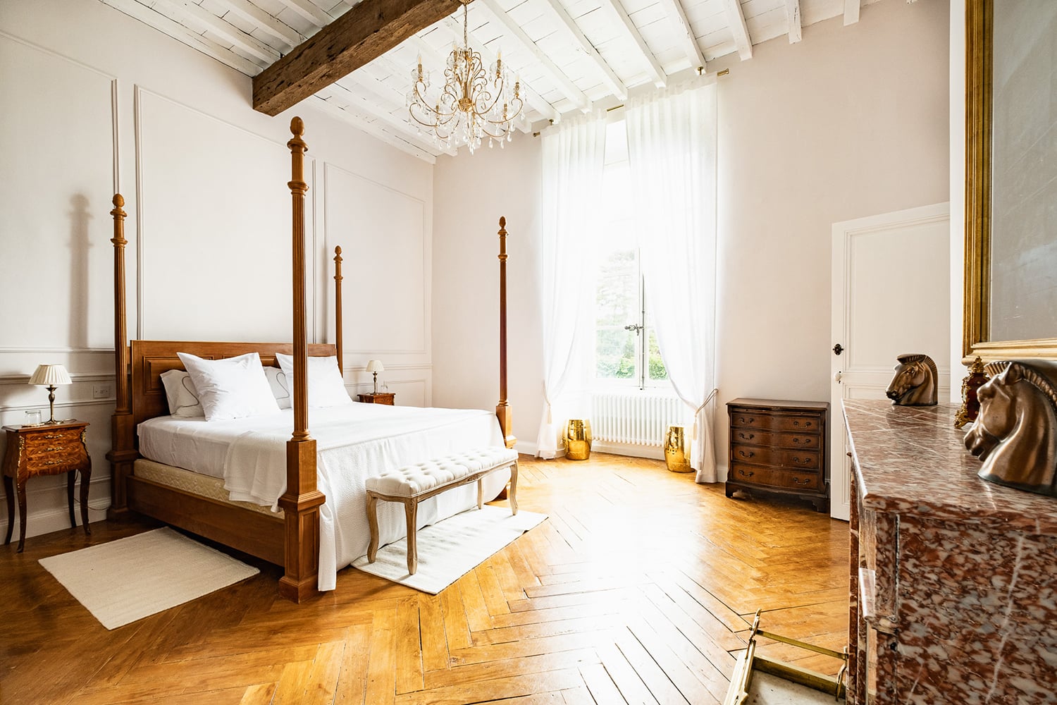 Bedroom | Holiday château in Saint-Mézard