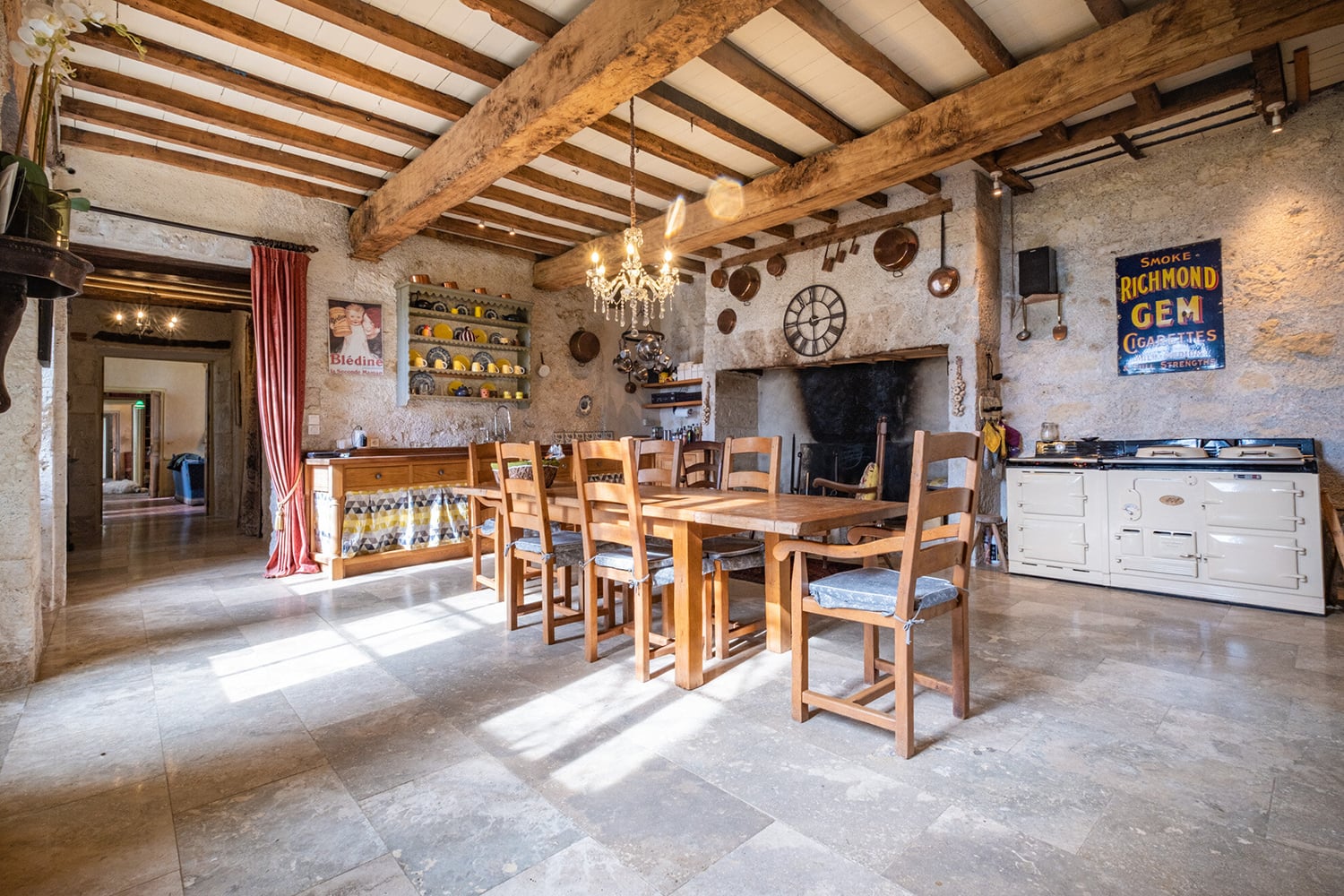 Dining room | Holiday château in Saint-Mézard