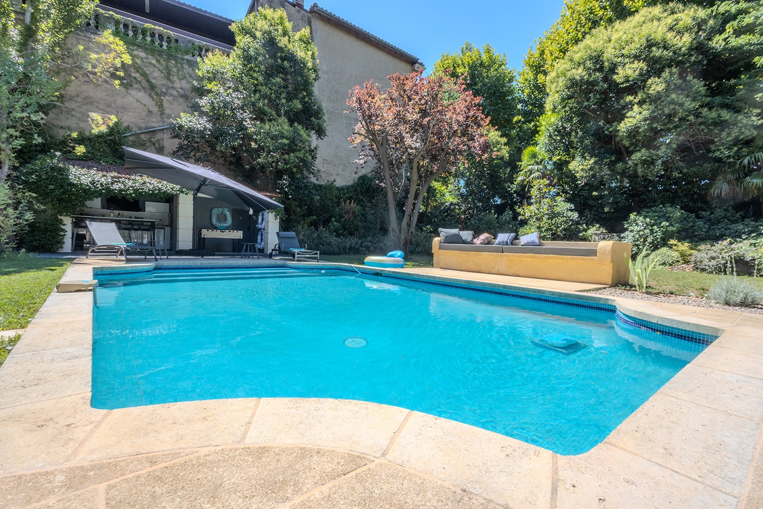 Private heated pool Private heated pool