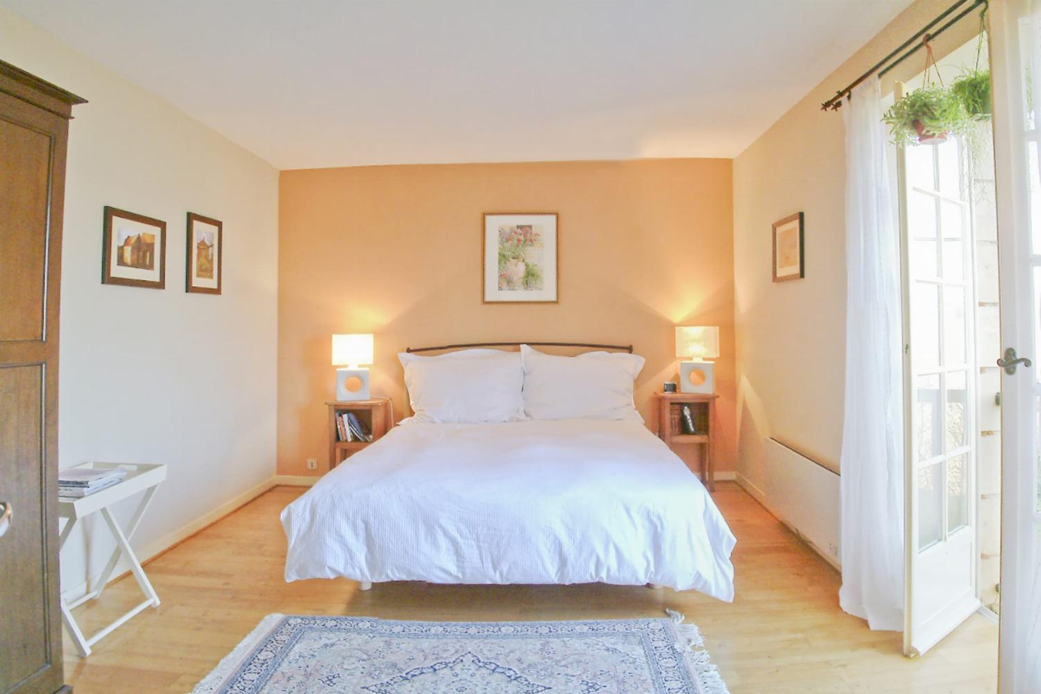 Bedroom | Holiday accommodation in Tarn-en-Garonne