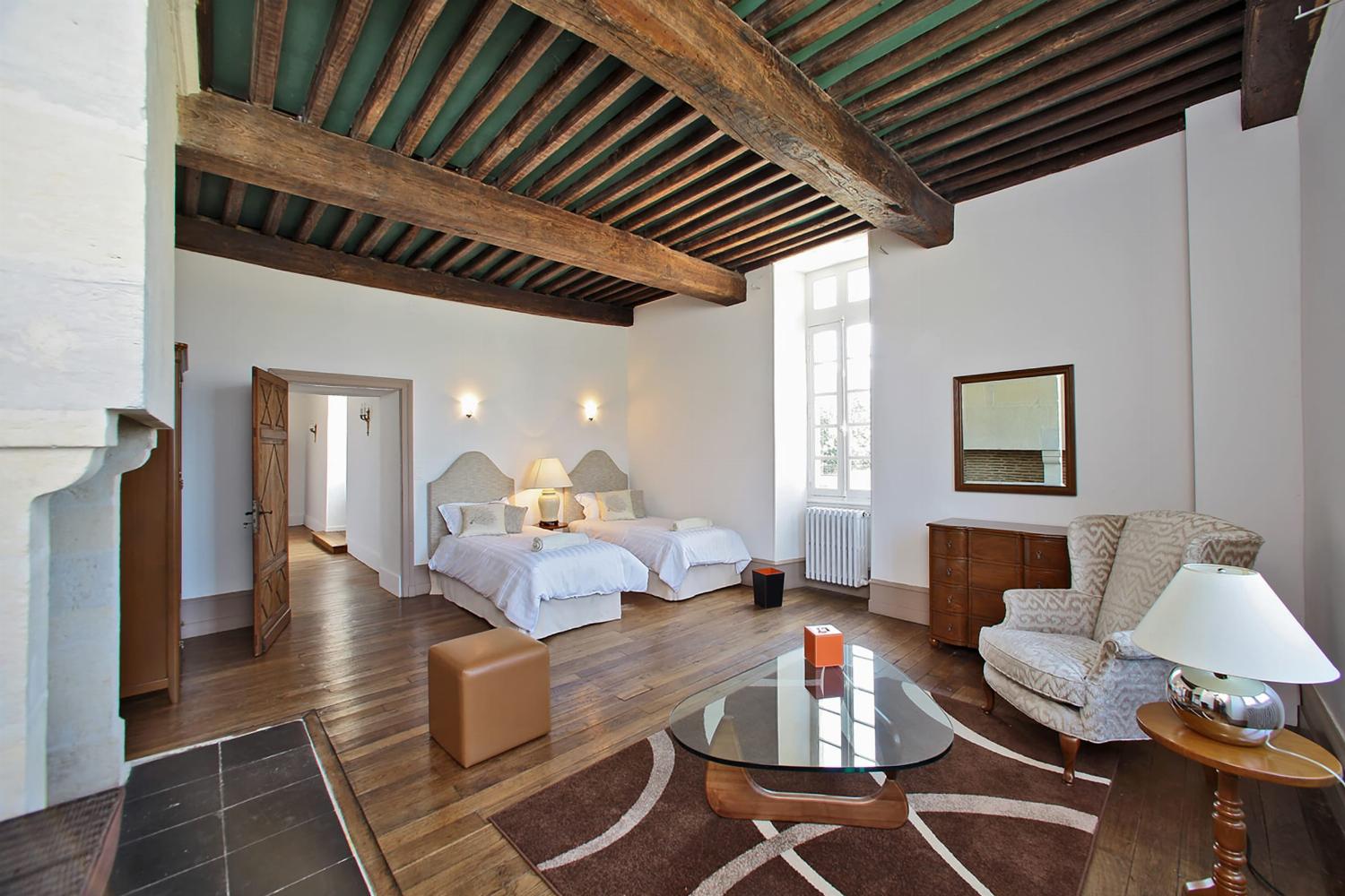 Bedroom | Holiday château in Dordogne