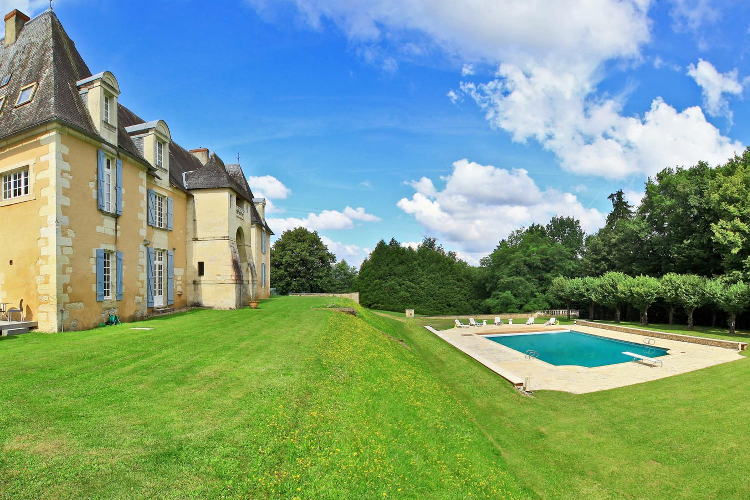 Holiday château in Dordogne with private heated pool