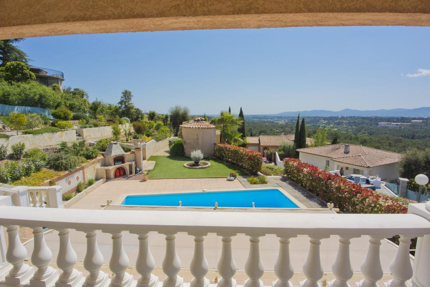 Private pool and terrace