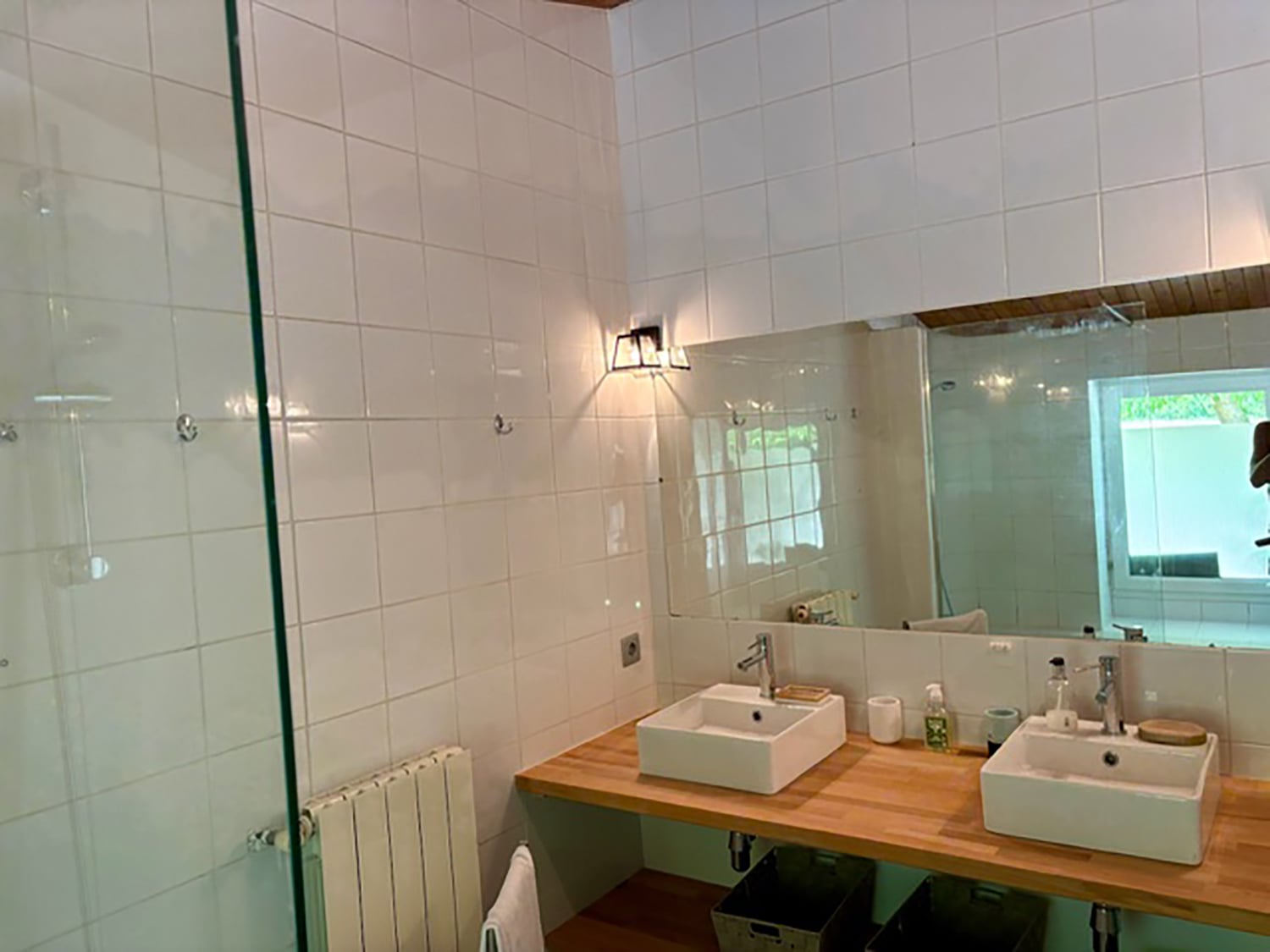 Bathroom | Rental home in Gironde Bathroom | Rental home in Gironde