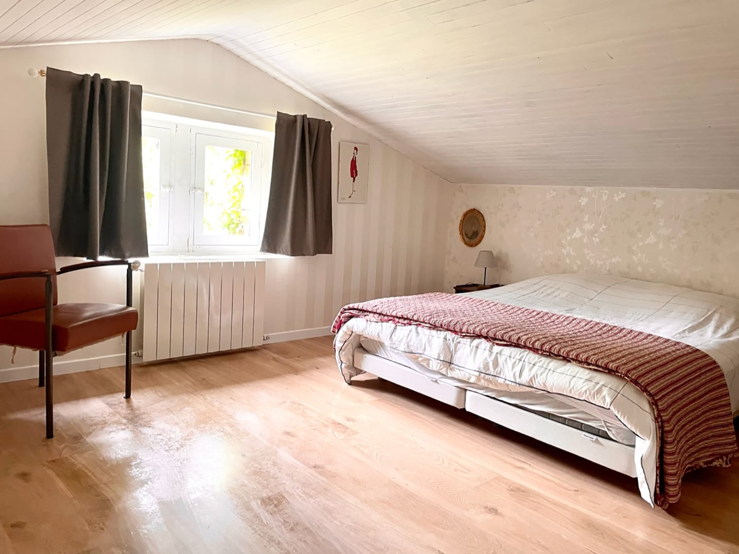 Bedroom | Rental home in Gironde