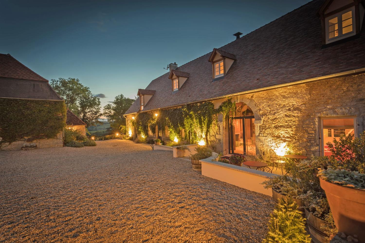 Holiday accommodation in Burgundy